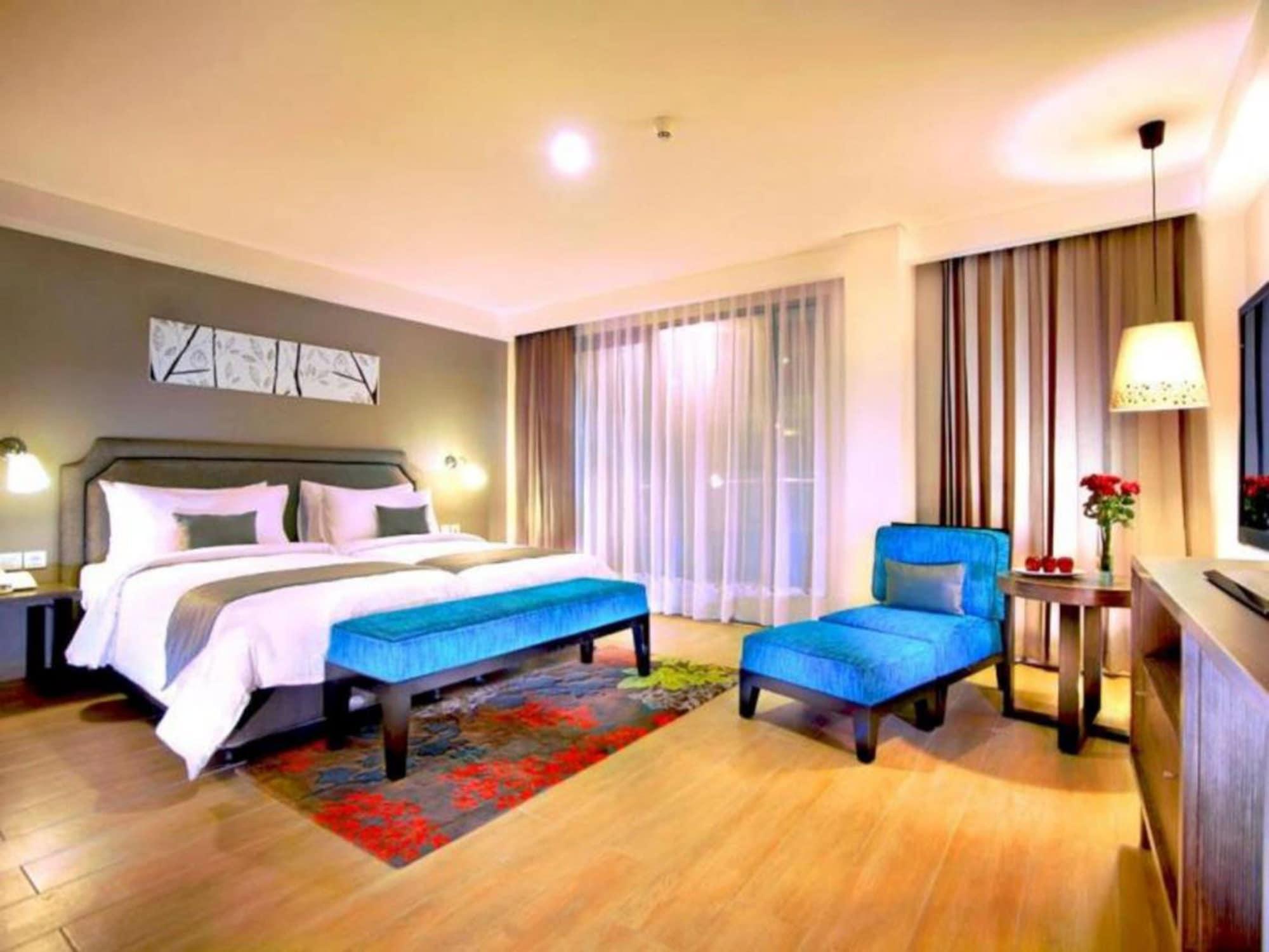 Harper Kuta Hotel By Aston Legian  Luaran gambar